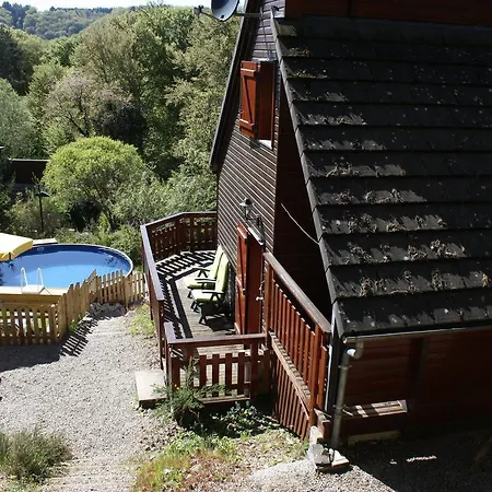 Pretty In Beaulieu With Private Pool